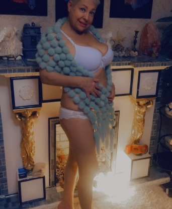 Проститутка Кира